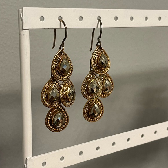 Anna Beck Gold drop earrings - Picture 4 of 8